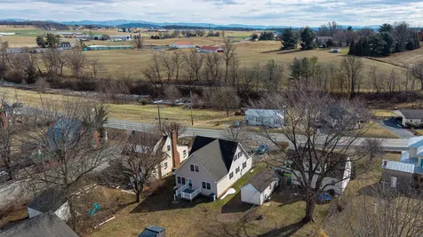 620 Mason Street Dayton VA 22821