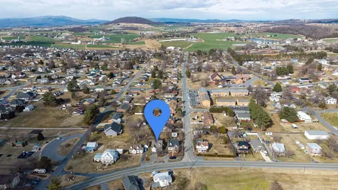 620 Mason Street Dayton VA 22821