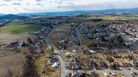 620 Mason Street Dayton VA 22821