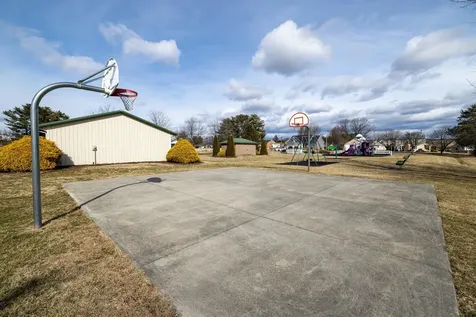 620 Mason Street Dayton VA 22821