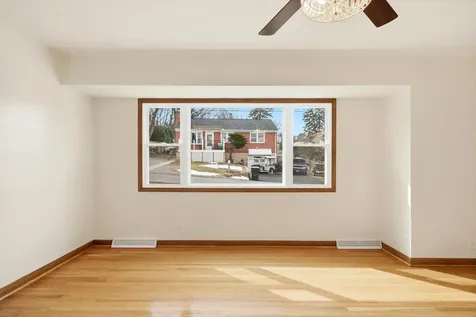 11 Partlow Street Staunton VA 24401
