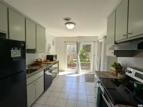 2520 Naylor Street Charlottesville VA 22903
