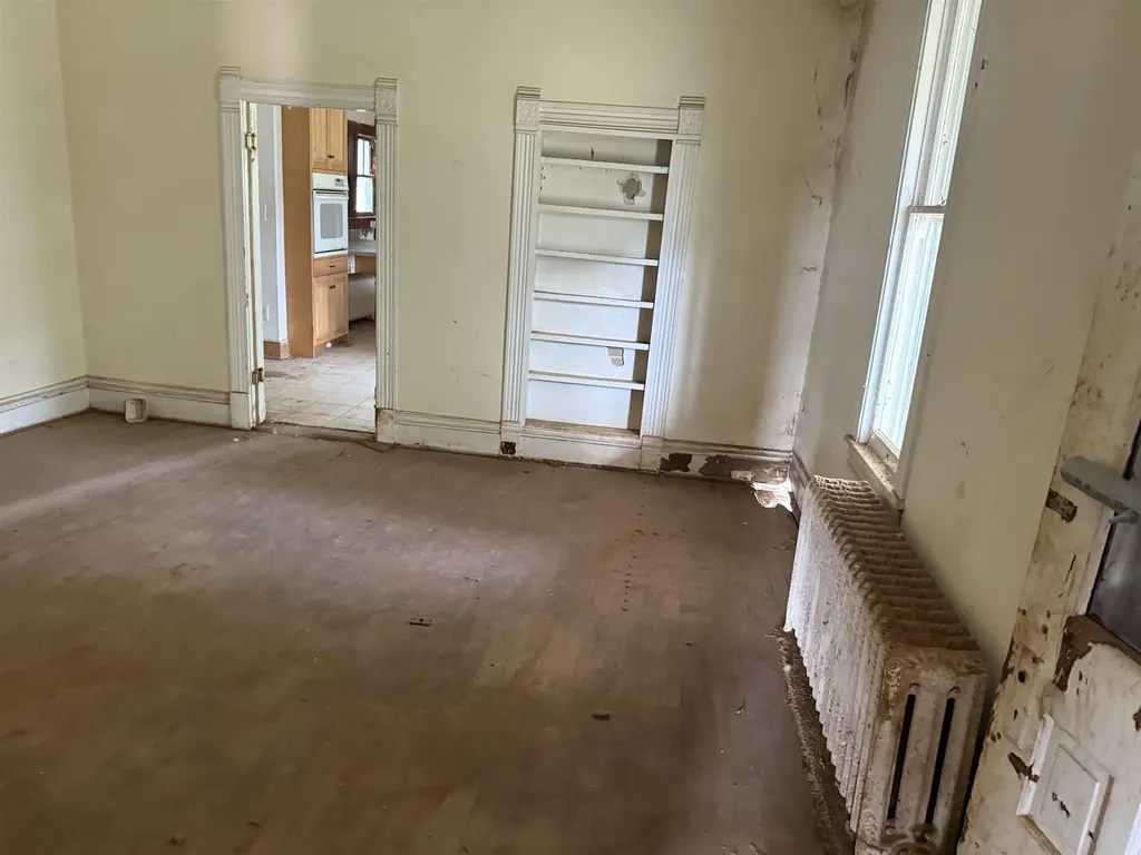 2374 Maple Avenue Buena Vista VA 24416