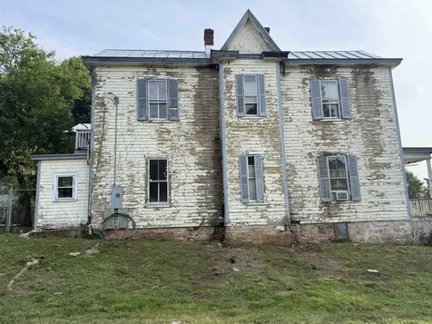 2374 Maple Avenue Buena Vista VA 24416