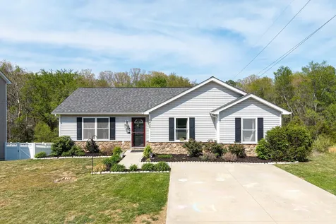 1430 Mandolin Avenue Grottoes VA 24441