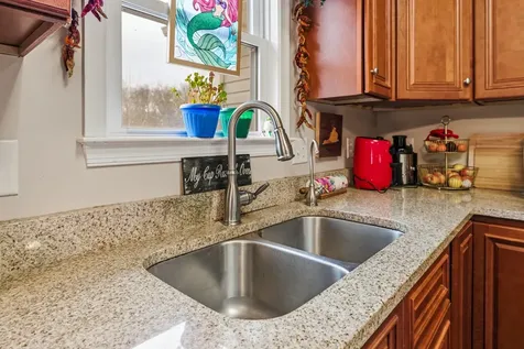 1430 Mandolin Avenue Grottoes VA 24441