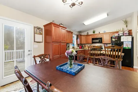 1430 Mandolin Avenue Grottoes VA 24441