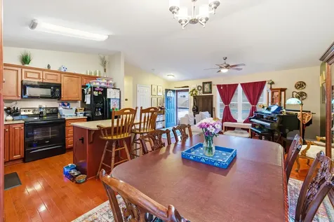 1430 Mandolin Avenue Grottoes VA 24441