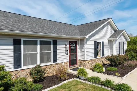 1430 Mandolin Avenue Grottoes VA 24441