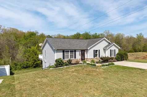 1430 Mandolin Avenue Grottoes VA 24441