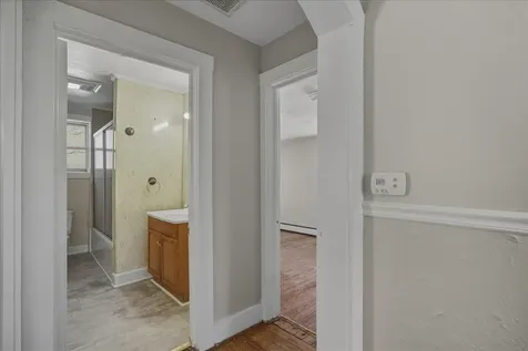 9525 Congress Street S New Market VA 22844