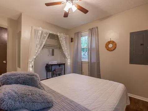 147 Cub Lane Mcgaheysville VA 22840