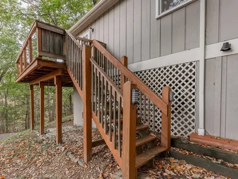 147 Cub Lane Mcgaheysville VA 22840