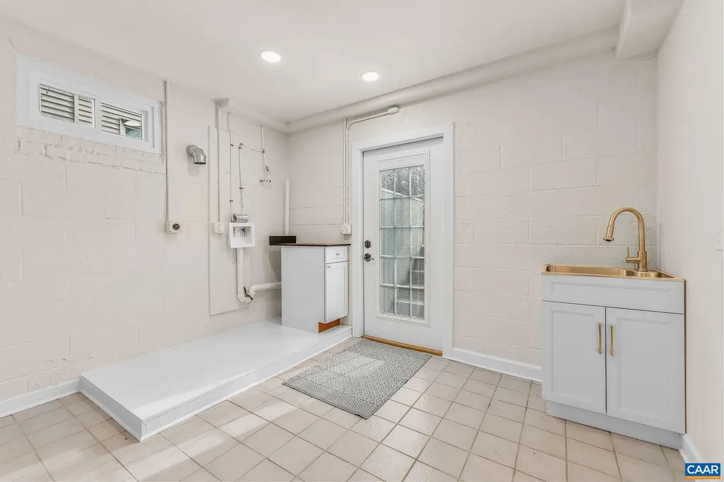 1200 Meriwether Street Charlottesville VA 22902