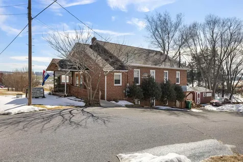 415 Mason Street Dayton VA 22821