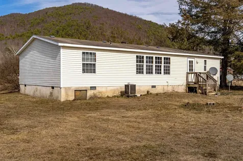684 Jollett Road Elkton VA 22827
