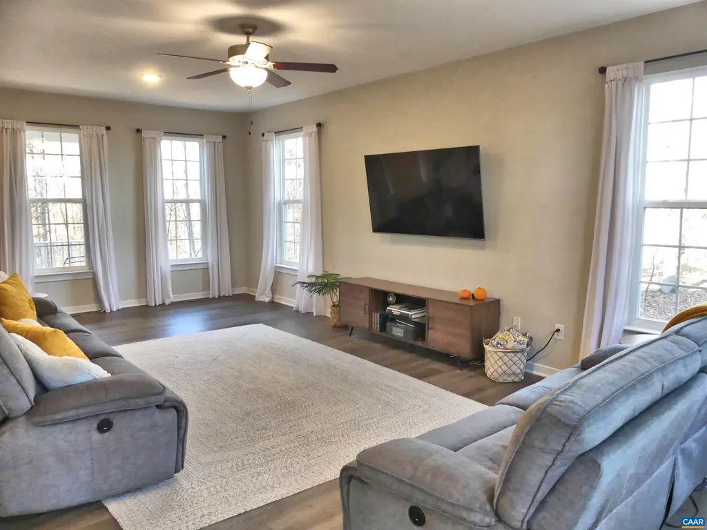 2395 Beaverdam Road Keswick VA 22947