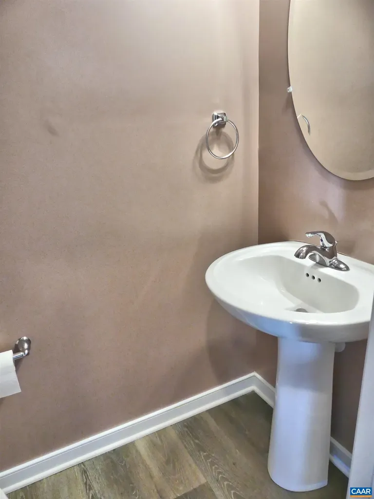 2395 Beaverdam Road Keswick VA 22947