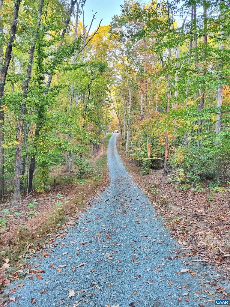 2395 Beaverdam Road Keswick VA 22947