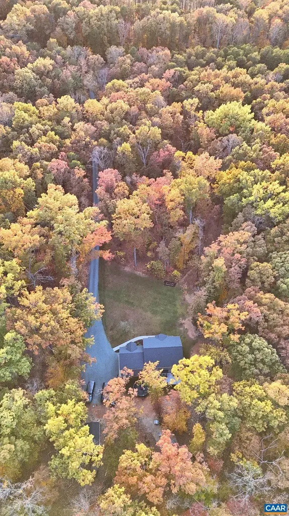 2395 Beaverdam Road Keswick VA 22947