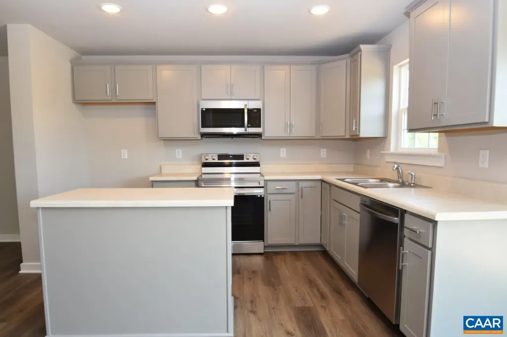 14098 Shannon Hill Road Louisa VA 23093