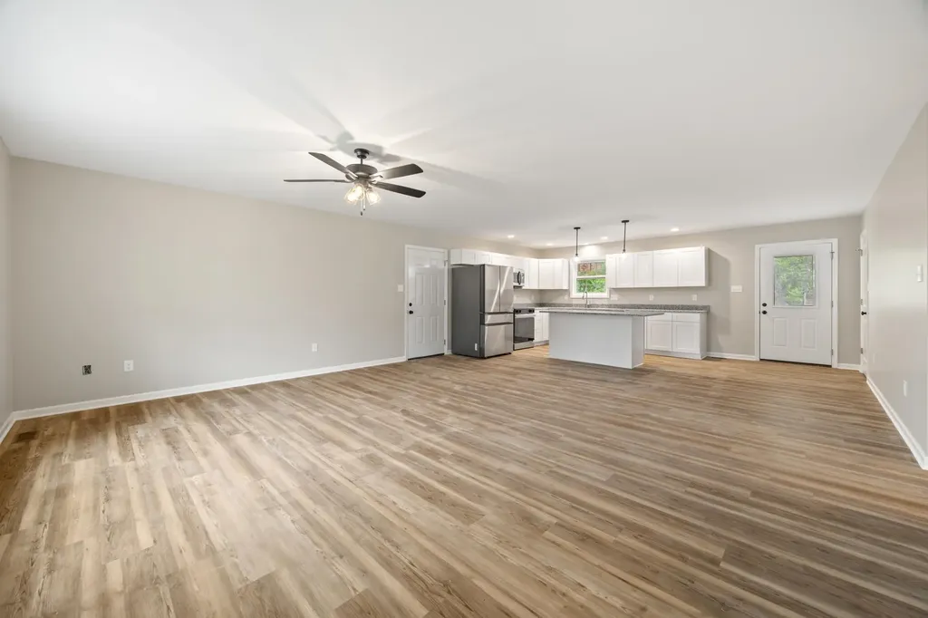 201 Creek Valley Drive Basye VA 22810