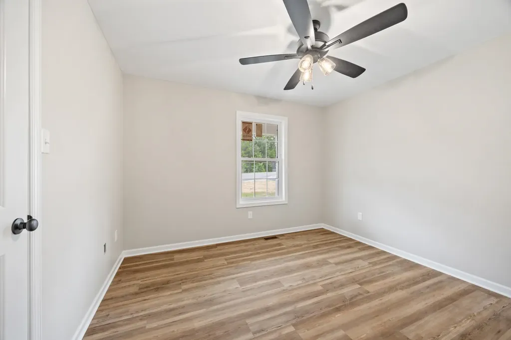 201 Creek Valley Drive Basye VA 22810