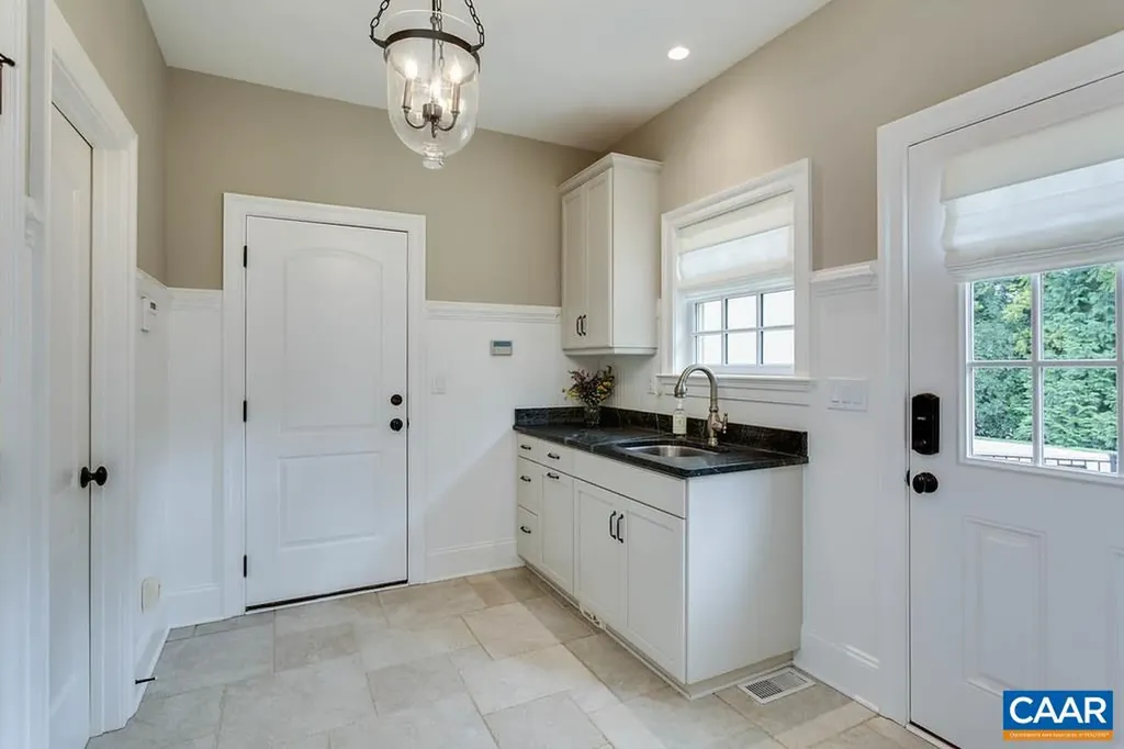 4123 Fairway Drive Keswick VA 22947