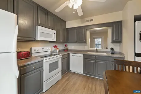 782 Merion Greene Charlottesville VA 22901
