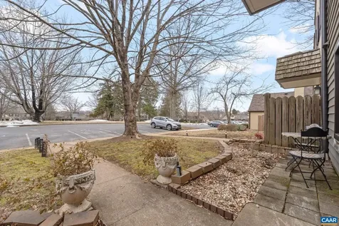 782 Merion Greene Charlottesville VA 22901