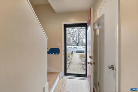 782 Merion Greene Charlottesville VA 22901