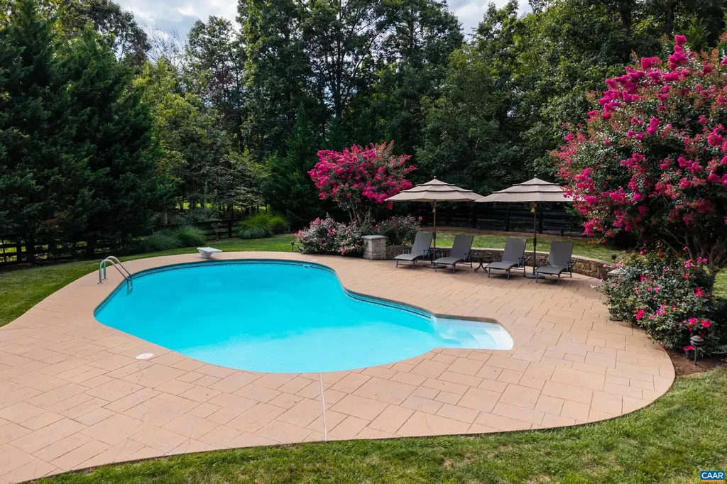 3605 Turnbridge Lane Keswick VA 22947