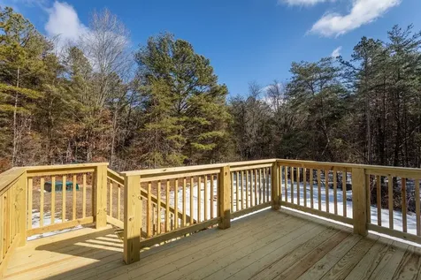 104 Persimmon Street S Elkton VA 22827