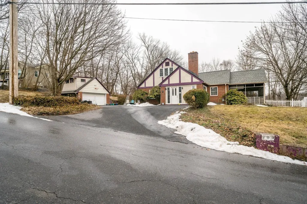 200 Monument Avenue Harrisonburg VA 22801