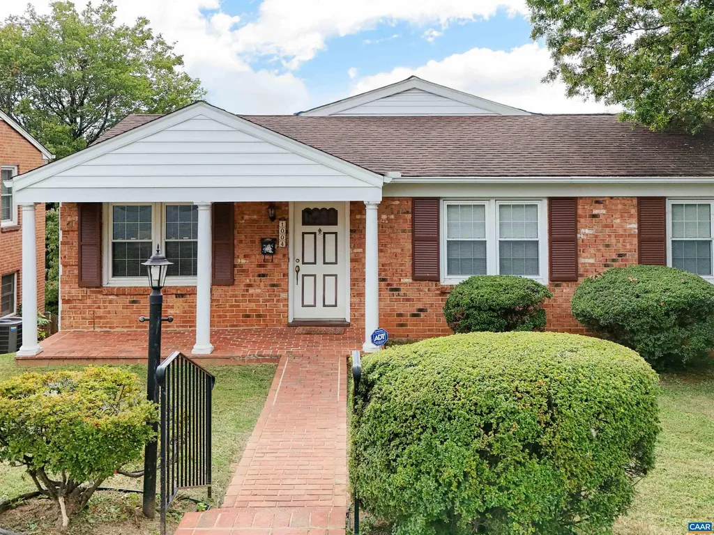 1004 Coleman Street Charlottesville VA 22901