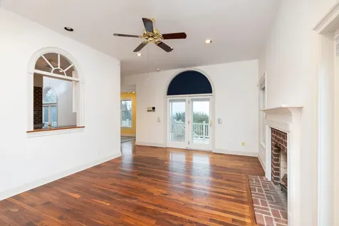 3 Walnut Valley Lane Weyers Cave VA 24486