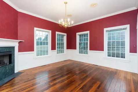 3 Walnut Valley Lane Weyers Cave VA 24486