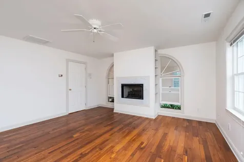 3 Walnut Valley Lane Weyers Cave VA 24486