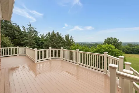 3 Walnut Valley Lane Weyers Cave VA 24486