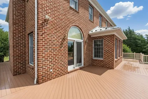 3 Walnut Valley Lane Weyers Cave VA 24486
