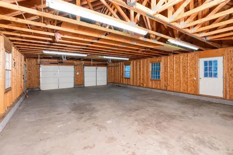 3 Walnut Valley Lane Weyers Cave VA 24486