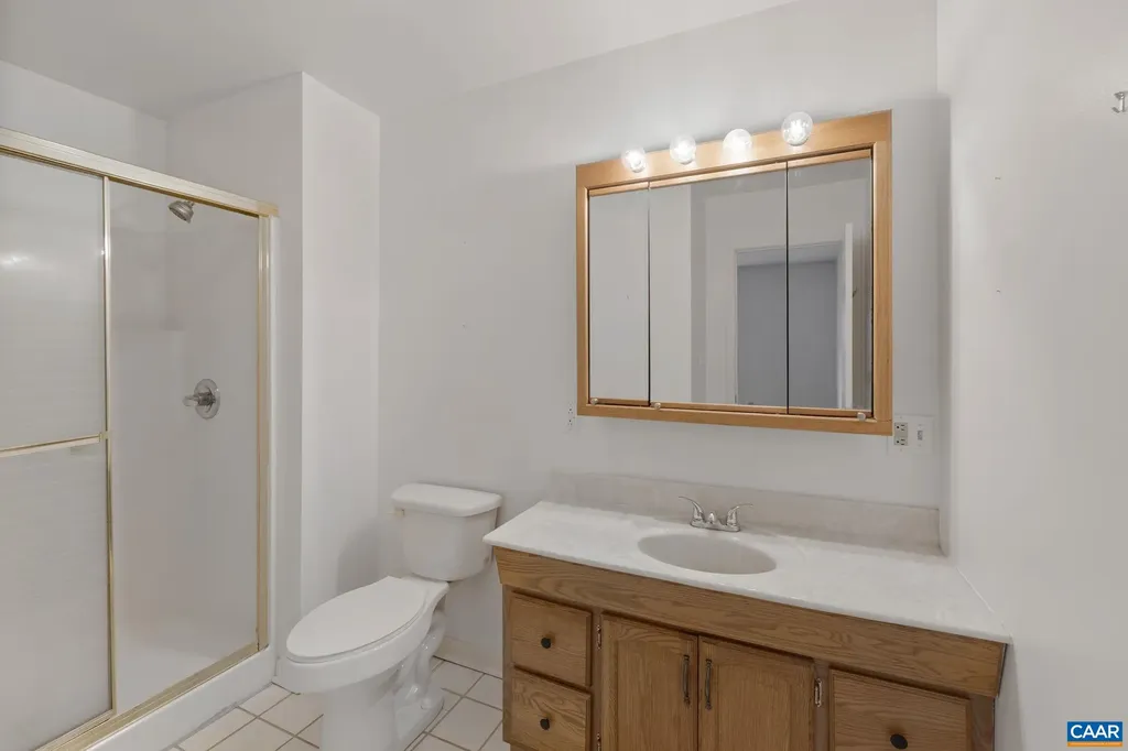 6 Pinehurst Road Palmyra VA 22963