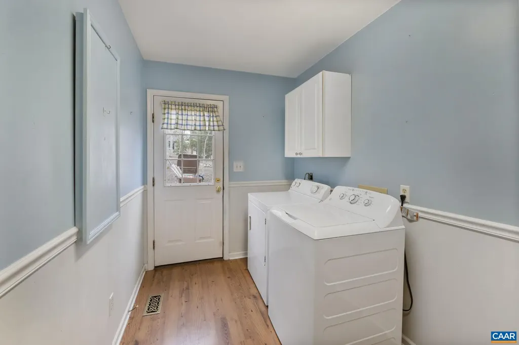 6 Pinehurst Road Palmyra VA 22963