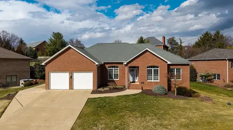3207 Barrington Drive Rockingham VA 22801