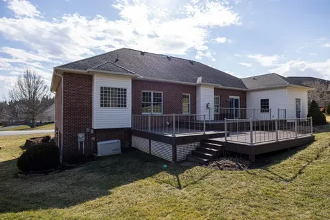 3207 Barrington Drive Rockingham VA 22801