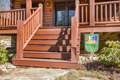 16252 Crabtree Falls Highway Vesuvius VA 24483