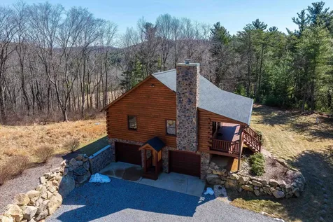 16252 Crabtree Falls Highway Vesuvius VA 24483