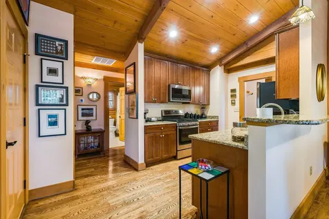16252 Crabtree Falls Highway Vesuvius VA 24483