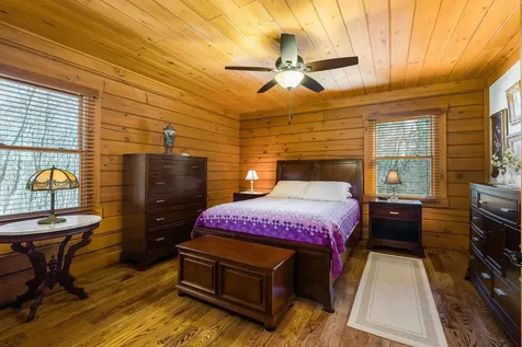 16252 Crabtree Falls Highway Vesuvius VA 24483