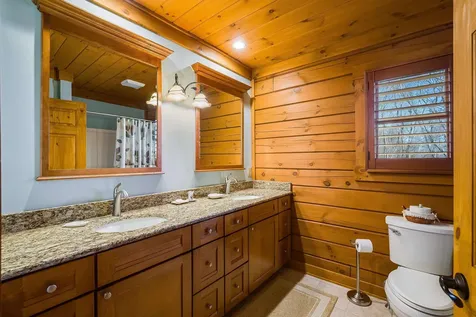 16252 Crabtree Falls Highway Vesuvius VA 24483